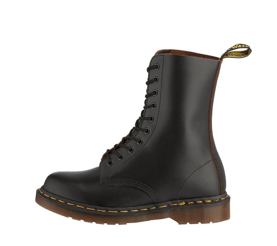 Ботинки Dr. Martens 1490 Vintage Black Quilon Boots 12309001