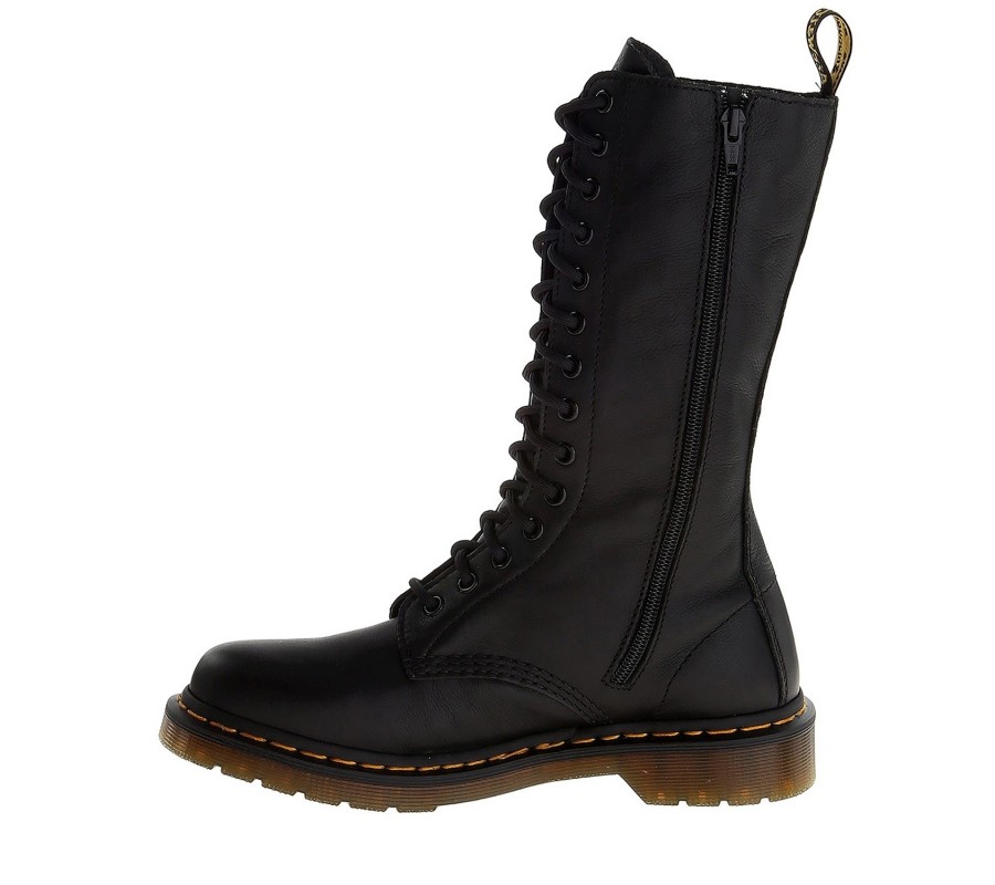 Ботинки Dr. Martens 1B99 Black Virginia Leather Boots 11820008